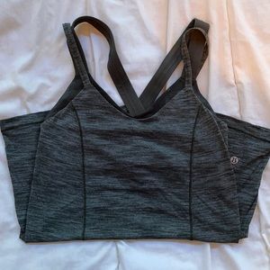Lulelemon Tank w/ Built-in Bra Size 2
